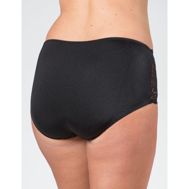 Sorte plussize trusser med blonder, komfortabel pasform og elastisk talje.