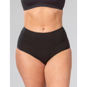 Plussize sort højtaljet trusse i behageligt materiale, egnet til hverdagsbrug og større størrelser.