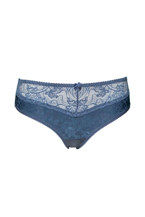 Elegant plussize hipster-trusse i blå blonder med delikat mønster og dekorativ sløjfe fortil, ideel til hverdagskomfort.