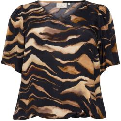 Virkelig sød bluse med waueffekt i plussize