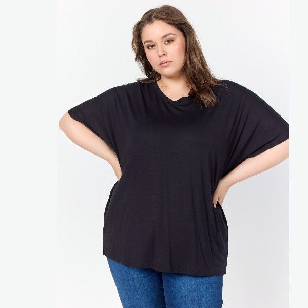 Sort T-Shirt fra Wasabi i alle plussize fra s-xxl
