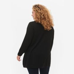 Strikbluse i bomulds-viskosemix fra Zizzi set bagfra