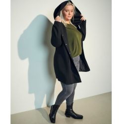 Flot overgangsjakke fra ONLY Carmakoma Sort 15191768