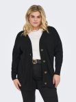 Sort cardigan i plussize med store knapper foran, kombineret med hvid top og sorte bukser, trendy plussize mode.