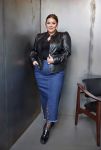 Blå denim nederdel fra plussize kollektionen