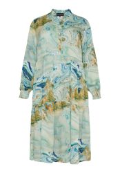 Lang plussize skjortekjole med marbled mønster i pastelfarver, langærmet, krave og knaplukning foran.