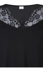 Sort plussize top med elegant blondekant fra ZHENZI, ideel til både hverdags- og aftenbrug.