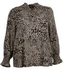 Leopardprintet bluse i plussize med krave og lange ærmer, ideel til både hverdags- og festbrug.