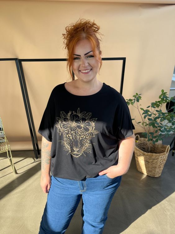 T-shirt med print i guld glimmer fra NO. 1 by OX