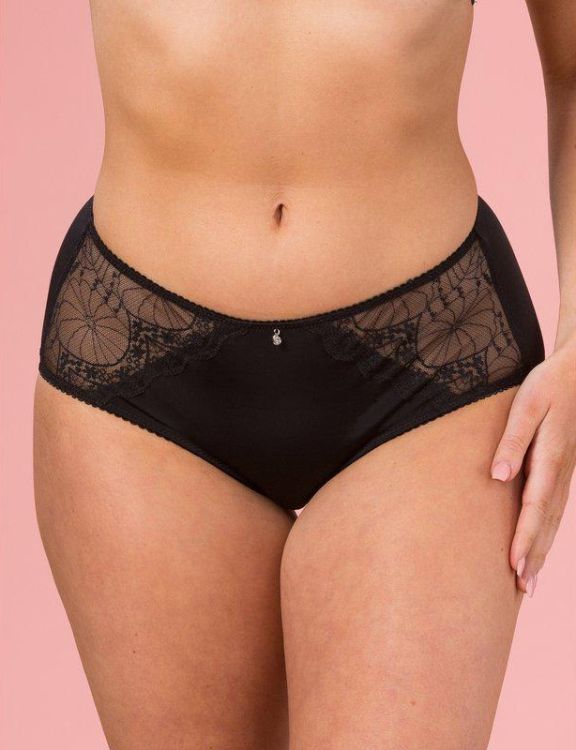 Sorte Julia Midi trusser fra Trofé med blondedetaljer foran og glat bagside