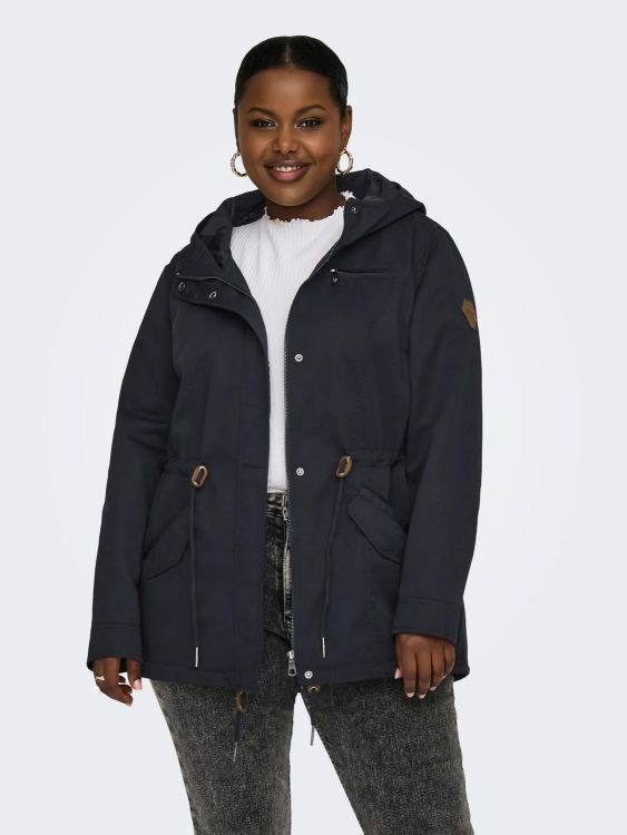 Carlorca parka i canvas med praktisk hætte og lange ærmer