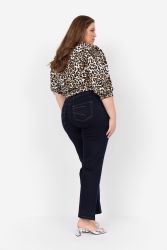 Stilfuld plus-size bluse med korte ærmer og dyreprint.