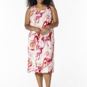 Let og luftig Kersti Kjole fra Studio med smockdetaljer på stropperne