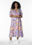Karen-Lise Kjole fra Studio – Farverigt blomsterprint i let kvalitet