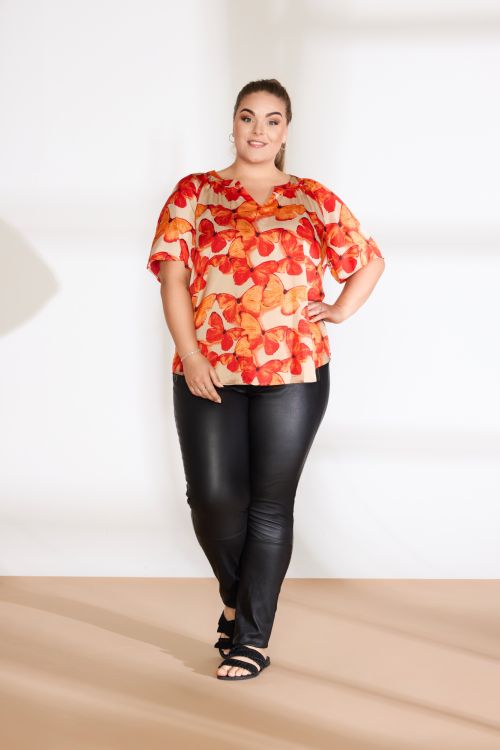 Bluse med V-udskæring og sommerfugleprint