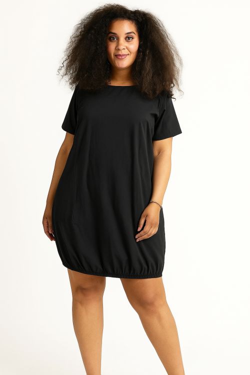 Zhenzi Bomuldskjole – Let, Løs og Komfortabel Pasform