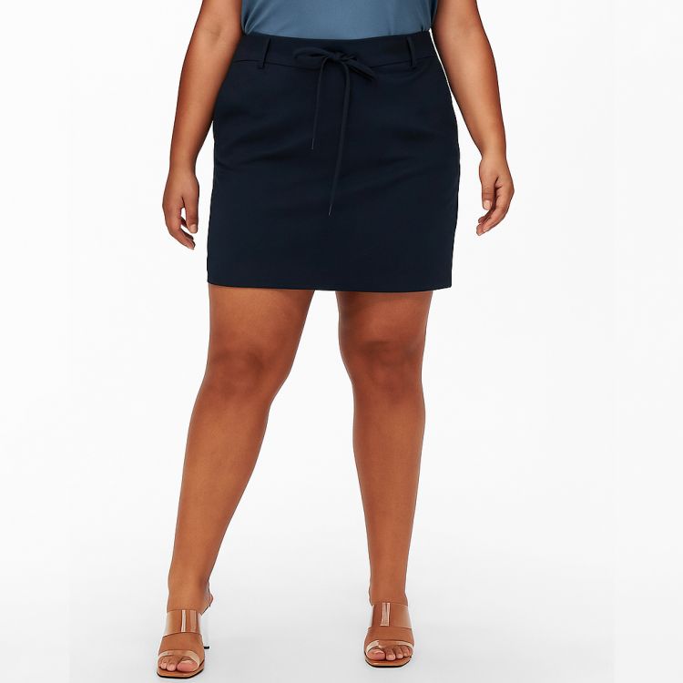 Flot nederdel i curvy