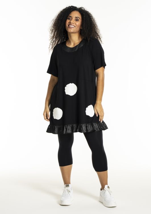 Rummelig og flatterende tunikamodel