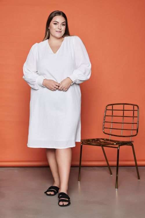 Skøn Viskose Kjole Hvid fra NO. 1 by OX