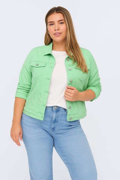 Frisk og feminin denimjakke i smuk grøn nuance.