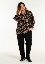 Plus size bluse med lange ærmer og V-hals