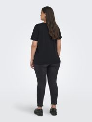 Korte ærmer og let kvalitet – nem at style til jeans