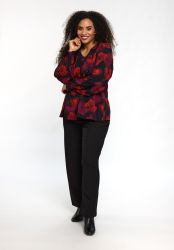 Ingred bluse i sort med røde blomsterprint