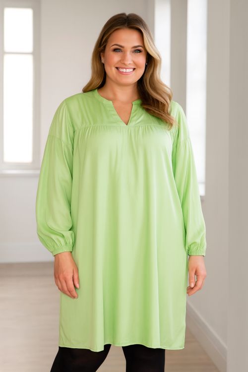 Cassiopeia Lissane Kjole  plussize