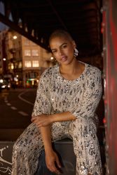 Semine bluse med pailletter – aftenlook