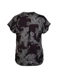 Detaljeret look af Veda T-Shirt med V-hals og korte ærmer