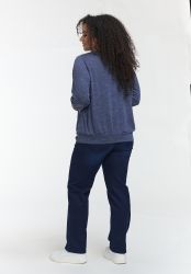 Studio sweater med V-hals og komfortabel hverdagspasform