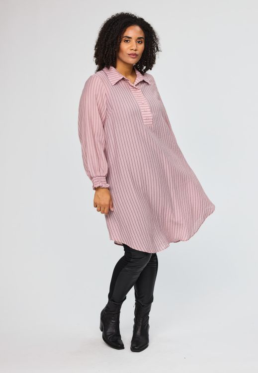 Skjortekjole fra Studio med A-form og klassisk krave