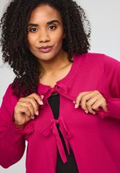 Cardigan fra Studio med feminine bindedetaljer