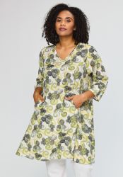 Birgitte kjole i viskosekvalitet med grønt og hvidt print