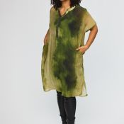 Ulla kjole i tencel-viskosekvalitet med grønt mix 