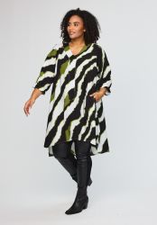 Tunika fra Studio med trekvart ærmer og V-udskæring