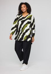 Berit bluse med grafisk mønster og afslappet pasform