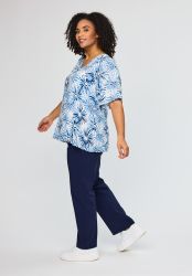 Lone bluse med løs A-facon og let fald