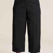 Gozzip Clara baggy bukser i sort med rummelig pasform