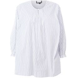 Gozzip Iben bluse stylet med jeans i afslappet look