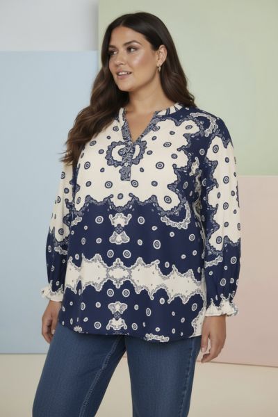 Scartilla bluse fra Cassiopeia i blå og creme printet 100% viskose med lange ærmer