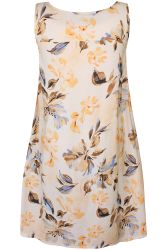 Let Zhenzi kjole i navy med feminint udtryk