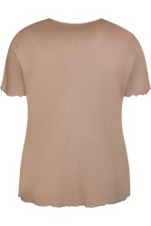 Lara T-Shirt fra Zhenzi er en blød model