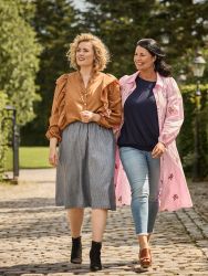 Zoey skjortekjole i lyserød bomuld med print og afslappet pasform