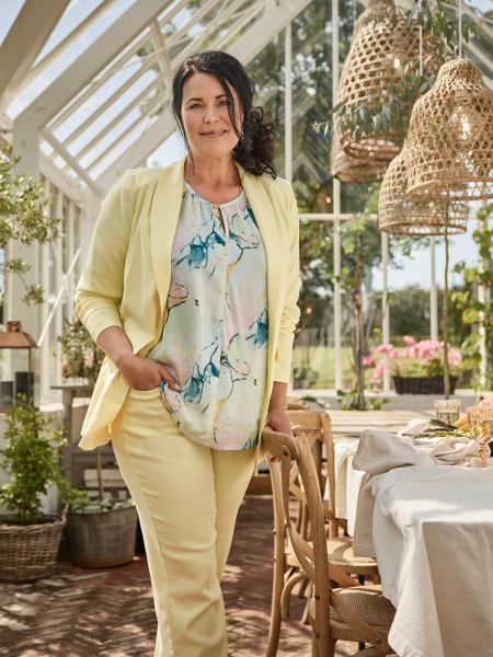 Zoey Xena bluse i viskose med pastelprint