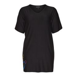 Blød sort tunika i viskose med stræk og moderne print