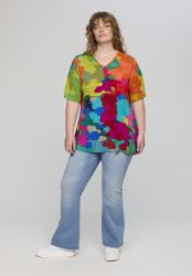 Bonna T-shirt med multifarvet print i viskosekvalitet fra Studio
