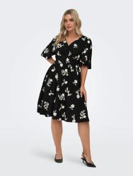 Sort midi kjole fra Only Carmakoma med elegant blomsterprint