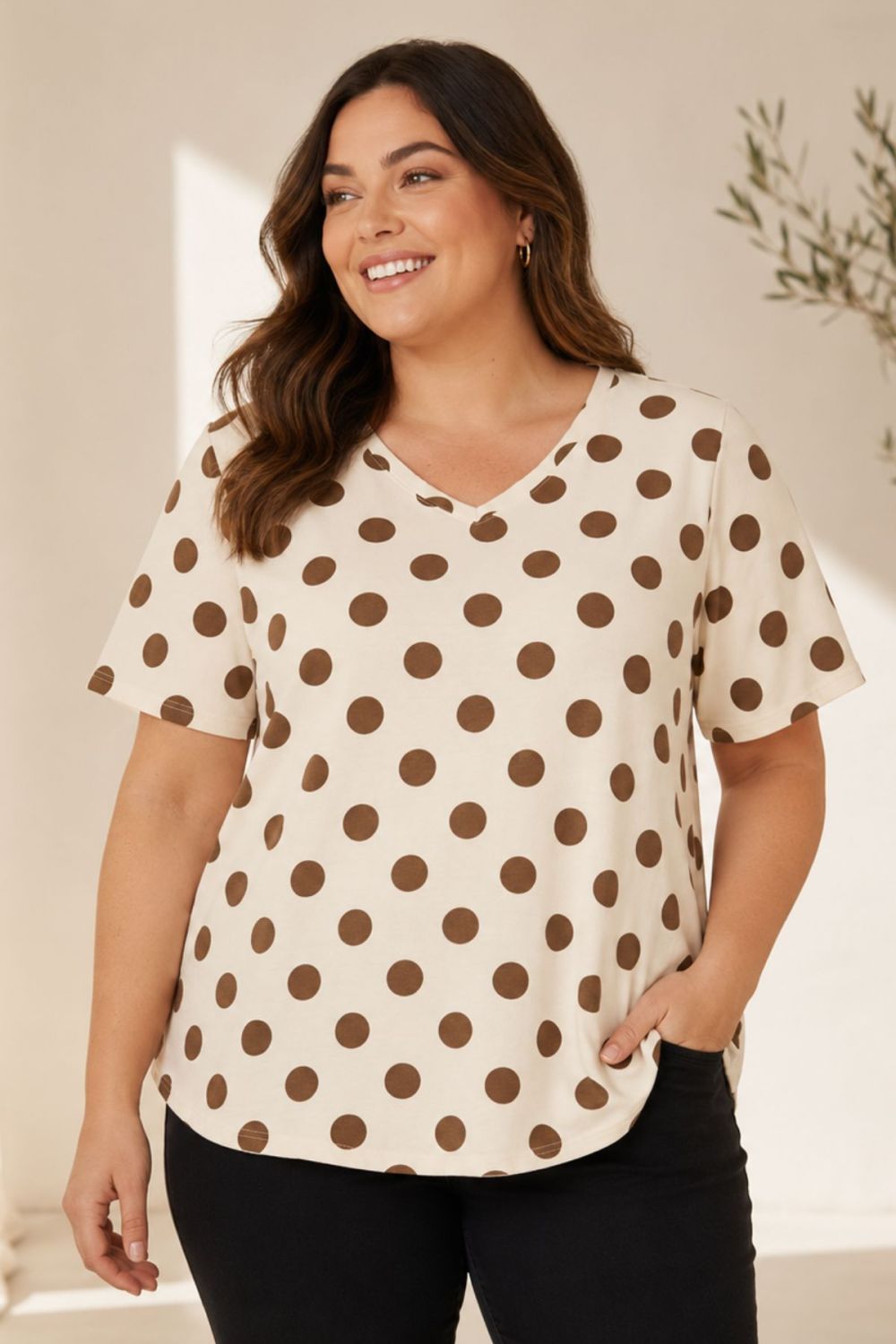 Jennifer T-Shirt fra Cassiopeia med brune prikker