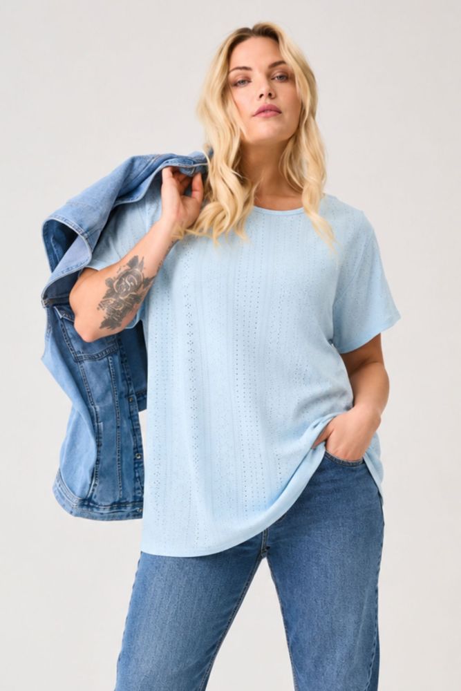 Blød lys blå T-Shirt i åndbart mesh